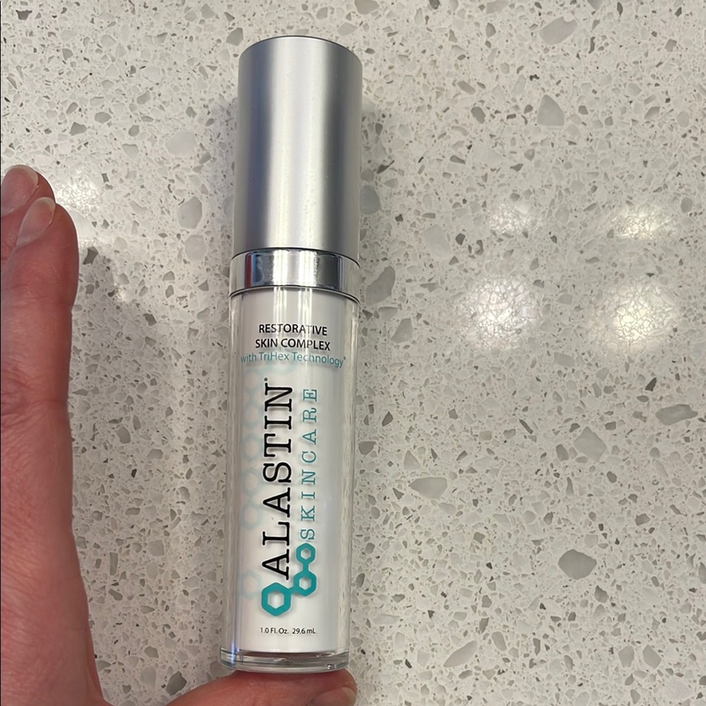 Alastin Restorative Skin Complex
